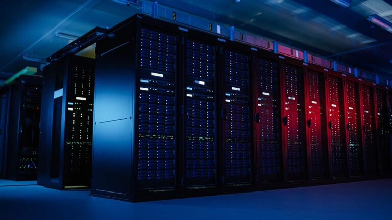 Understanding VDS: The Perfect Balance Between VPS and Dedicated Servers